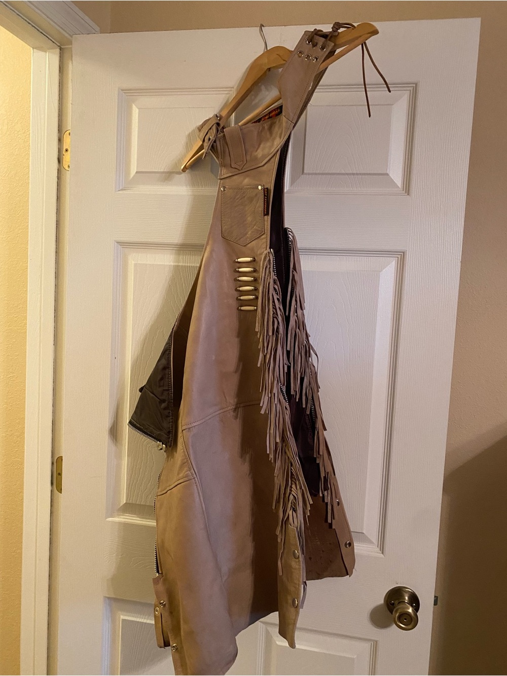 Fringed -Leather Motorcycle Chaps in Taupe - Women's